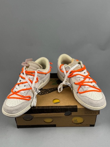 Nike x Off-White Dunk Low "Lot 11" sneakers — 4