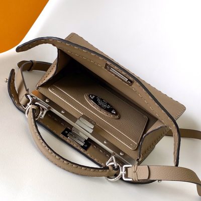 Fendi Peekaboo ISeeU bag (T) — 5