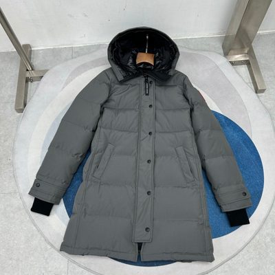 Canada Goose Women's Shelburne Parka — 3