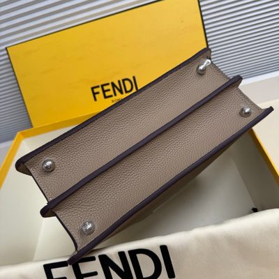 Fendi Peekaboo ISeeU bag (T) — 9