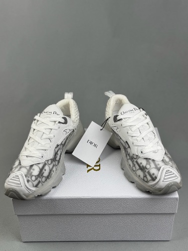 Christian Dior Vibe Sneakers — 4