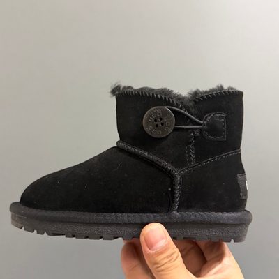UGG Bailey Button style or similar children's and adult snow-boot — 4
