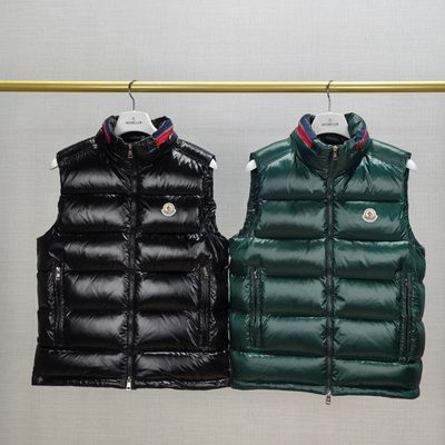 Moncler Men's Ouse Hooded Down Gilet — 3