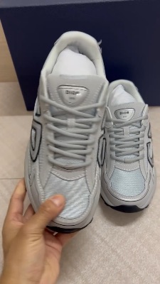 Dior B30 sneakers in a grey colorway — 5
