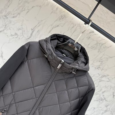 Burberry hooded jacket — 4