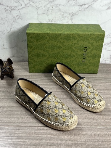 Gucci GG Supreme Canvas Bee Espadrilles — 4