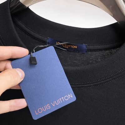 Louis Vuitton black t-shirt — 5