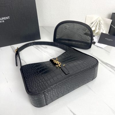 Saint Laurent Le 5 À 7 Shoulder — 4