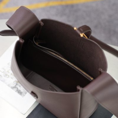Saint Laurent Le 5 À 7 supple crossbody bag — 12