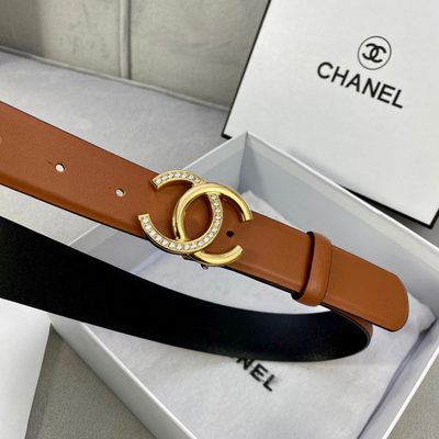 Chanel belt features tan brown leather and a silver CC logo buckle — 3