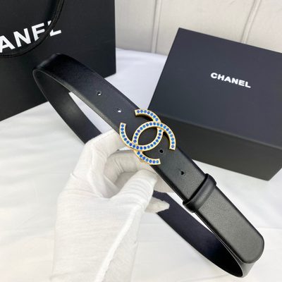 Chanel La Pausa CC belt features a black leather strap and a silver-tone buckle — 6