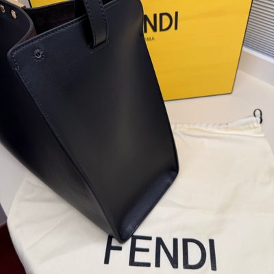 Fendi Way leather shoulder bag (T) — 3