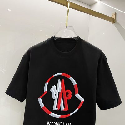 Moncler t-shirt — 7