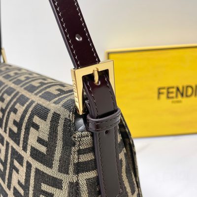 Fendi Zucca Mamma Baguette shoulder bag (T) — 4