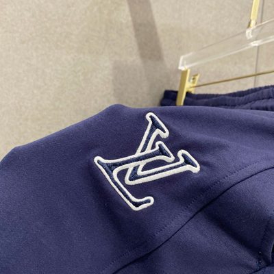 Louis Vuitton sports shorts — 4