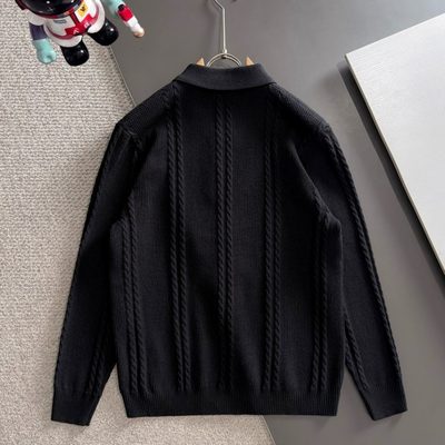 Burberry sweater — 9