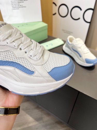 Off-White Runner B leather and mesh sneakers — 9