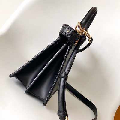 Fendi Peekaboo ISeeU handbag (T) — 3