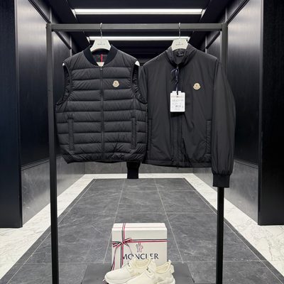 Moncler Verney 3-in-1 Short Down Jacket in black, which includes a detachable quilted down gilet (ve