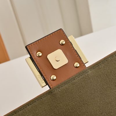 Fendi Baguette bag (T) — 5
