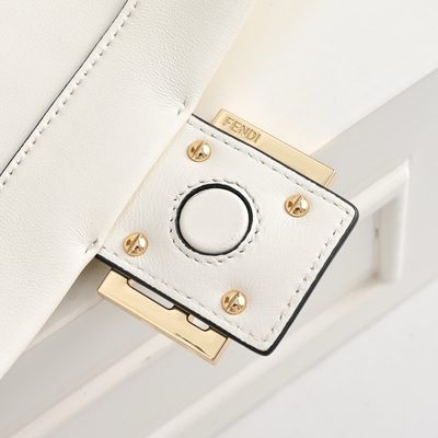 Fendi Mamma Baguette bag (T) — 4