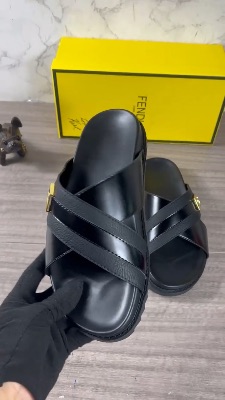 Fendi crossover-strap leather sandals — 5