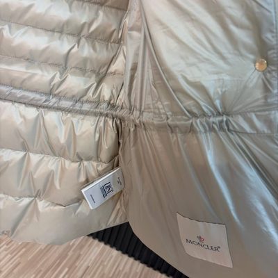 Moncler Raies Hooded Short Down Jacket — 9