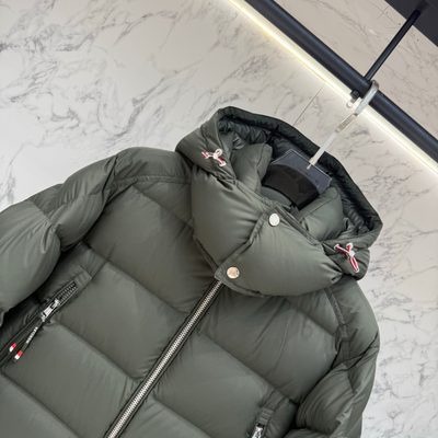 Moncler hooded short puffer jacket — 4