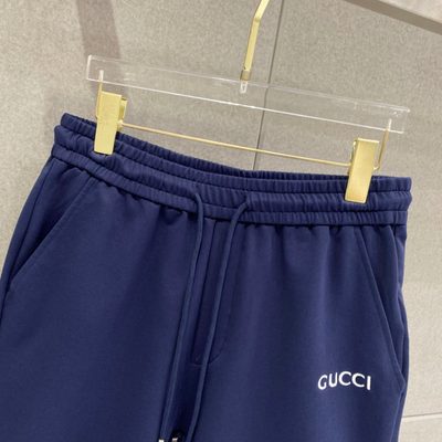 Gucci shorts — 3