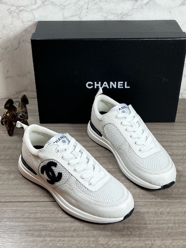 Chanel CC Logo Trainer sneakers