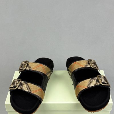 Burberry Urchin check suede flat sandals — 4