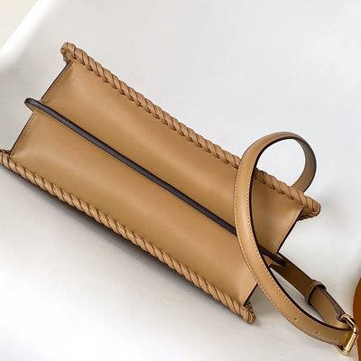 Fendi Peekaboo ISeeU handbag (T) — 4