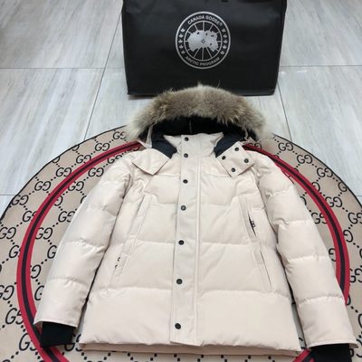 Canada Goose Wyndham Parka — 3
