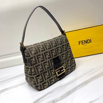 Fendi Baguette bag (T) — 3