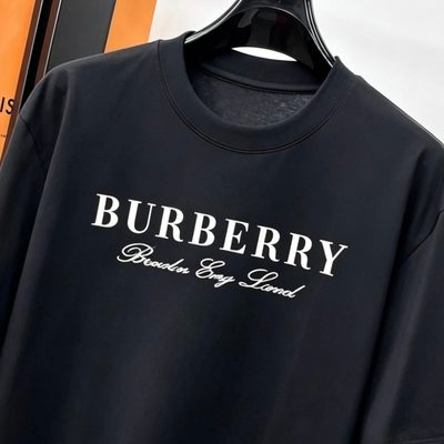Burberry T-shirt — 3