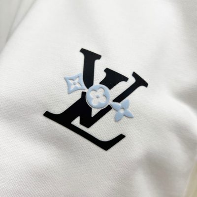 LV crewneck sweatshirt — 4