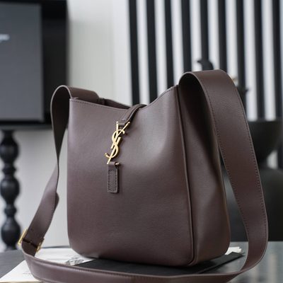 Saint Laurent Le 5 À 7 supple crossbody bag — 7