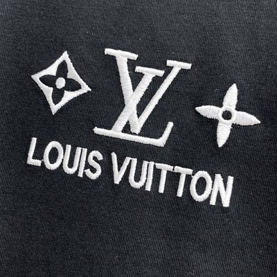 LV T-shirt — 4