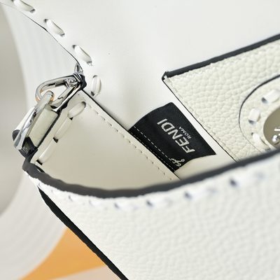 Fendi Baguette bag (T) — 7