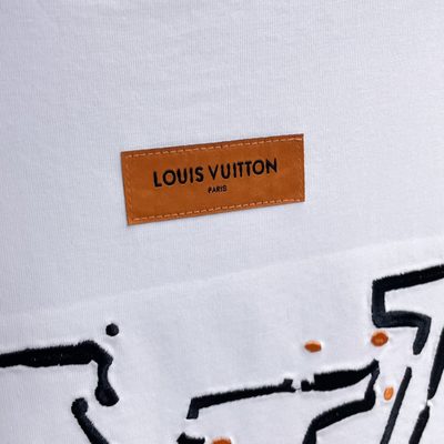 Louis Vuitton white t-shirt — 12