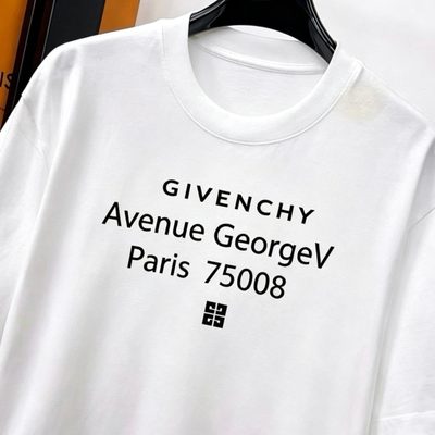 Givenchy white t-shirt — 3