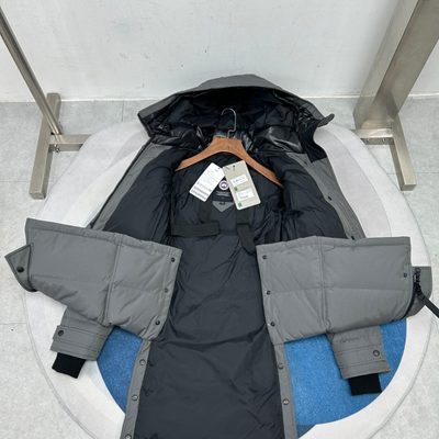 Canada Goose Women's Shelburne Parka — 10