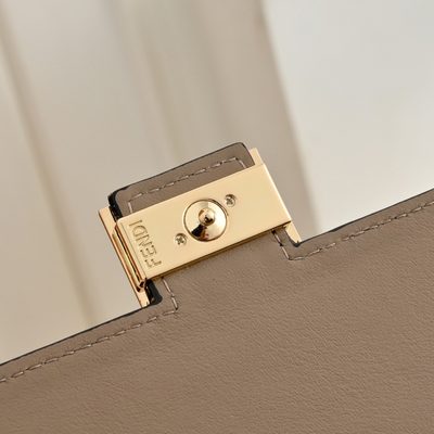 Fendi Baguette Wallet on Chain (T) — 4