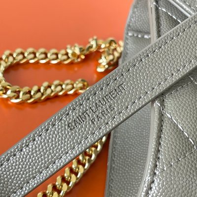 Saint Laurent grey grain de poudre textured leather envelope chain bag — 8