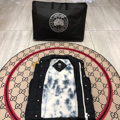 Canada Goose Vest — 3