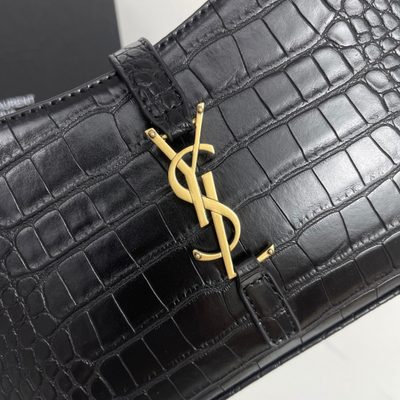 Saint Laurent Le 5 À 7 Shoulder — 5
