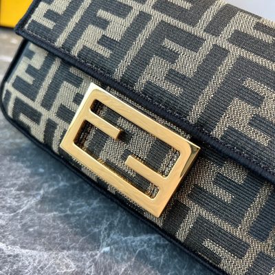Fendi Baguette Mini bag (T) — 7