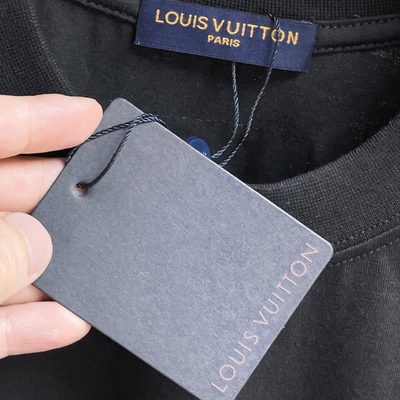 LV T-shirt — 6
