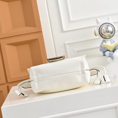 Fendi Mamma Baguette bag (T) — 6
