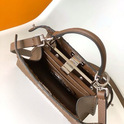 Fendi Peekaboo ISeeU handbag (T) — 5